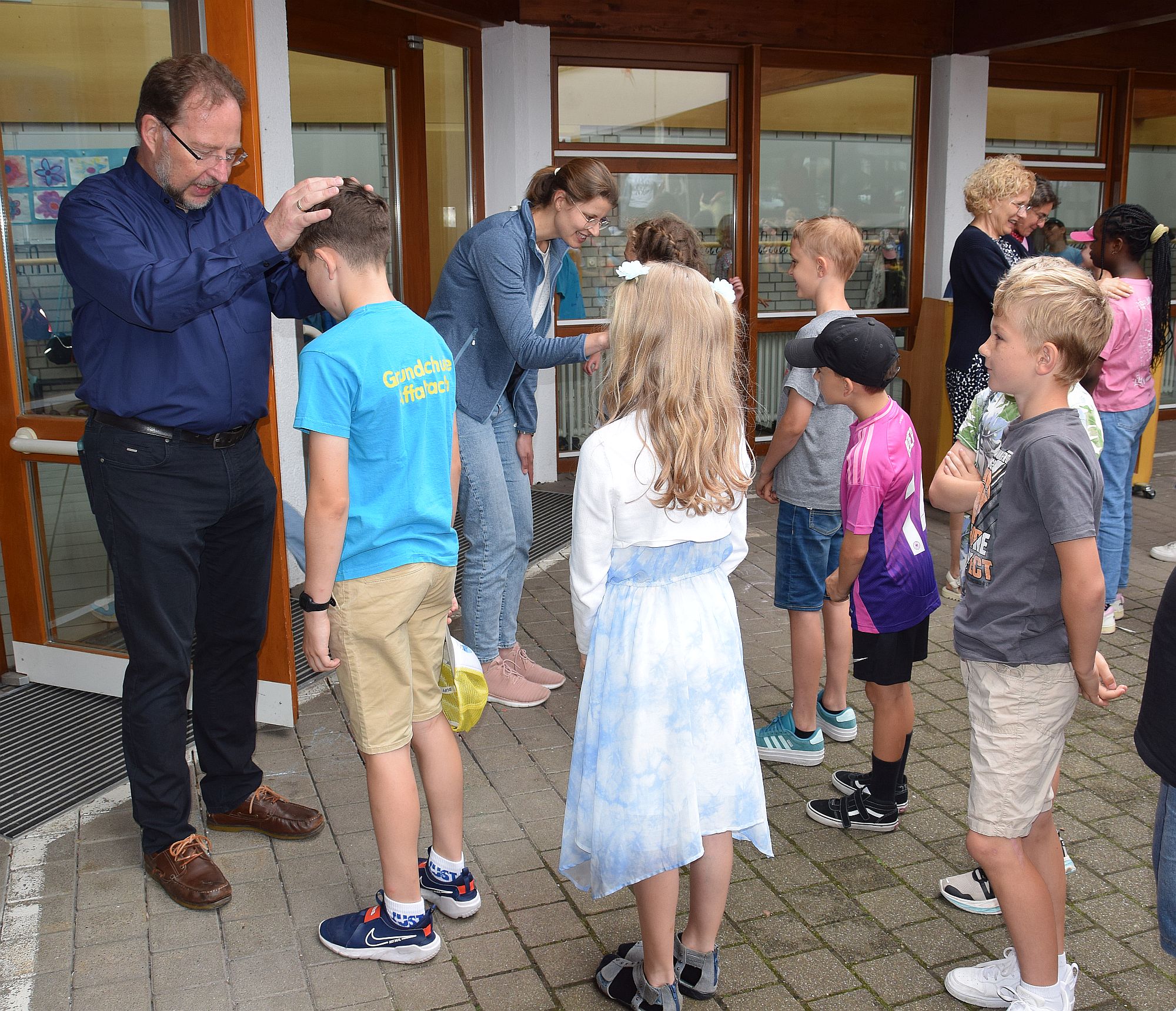 Foto der Segnung der Viertklasskinder